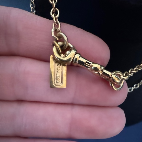 Coach gold tone 32” rhinestone large anchor necklace - Picture 4 of 4